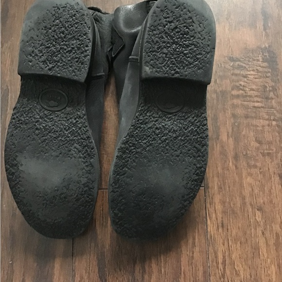 Black Roots Tribe Leather ankle boots - Picture 2 of 3